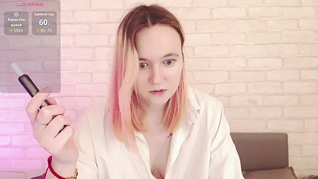 Ericha Stone online show from April 2026 08:16:01 AM