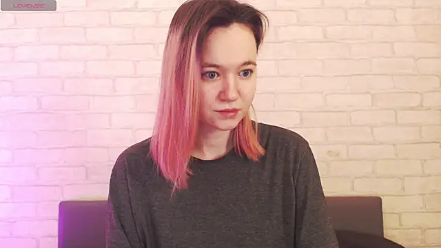 Ericha Stone online show from April 2026 01:42:01 AM