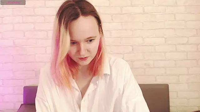 Ericha Stone online show from March 2026 08:03:01 AM