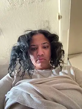 StylishEchium online show from April 2026 07:26:02 PM