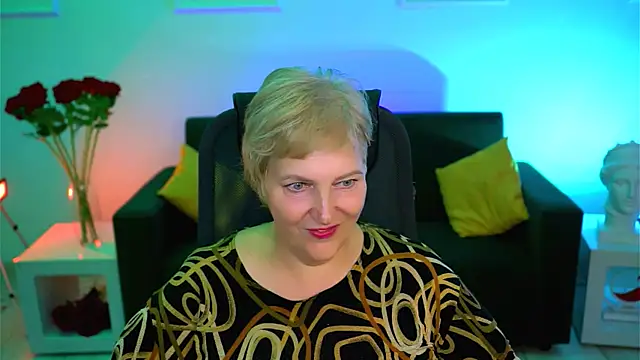 MaryMogan online show from October 2025 08:26:02 AM