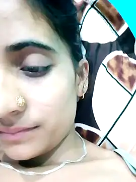 Snapshot of Pahadi_couple chatting on October 2025 08:53:01 PM Pahadi couple online show from October 2025 08:53:01 PM