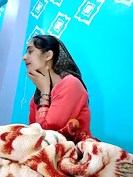 Snapshot of Pahadi_couple chatting on October 2025 09:16:02 PM Pahadi couple online show from October 2025 09:16:02 PM