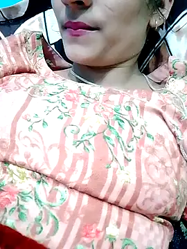 Snapshot of Pahadi_couple chatting on October 2025 03:52:02 AM Pahadi couple online show from October 2025 03:52:02 AM