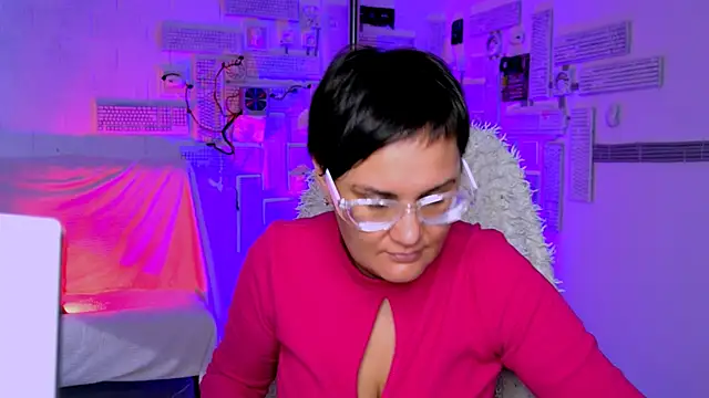 LauraDavidsons online show from February 2026 05:48:02 AM