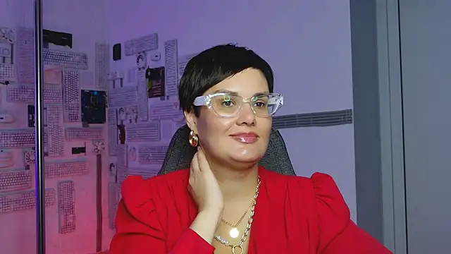 LauraDavidsons online show from September 2025 07:20:01 AM