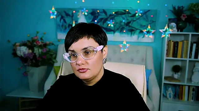 LauraDavidsons online show from October 2025 04:43:01 PM