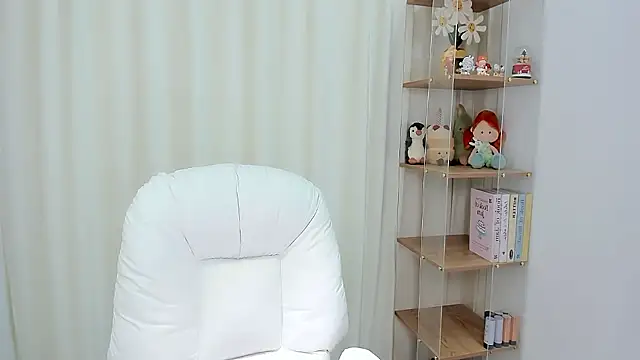 Nia-daozhu111 online show from January 2026 08:18:01 AM