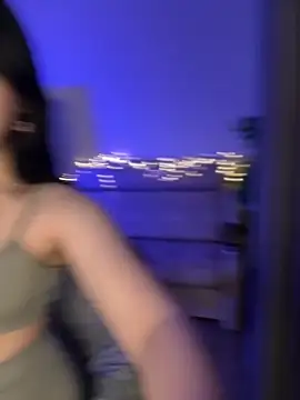 YourLittleDevil online show from March 2026 01:07:02 PM