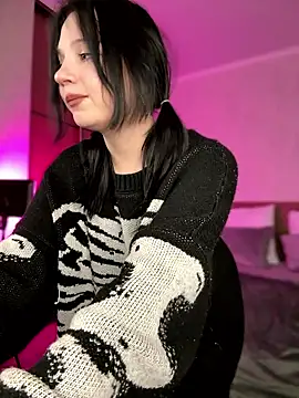 YourLittleDevil online show from February 2026 05:26:02 PM