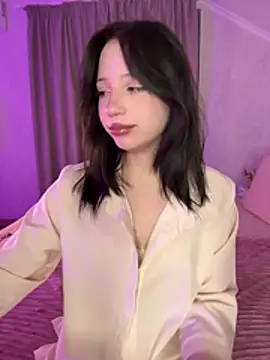 YourLittleDevil online show from January 2026 05:11:02 AM