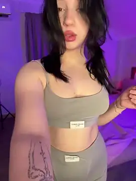 YourLittleDevil online show from March 2026 05:24:01 AM