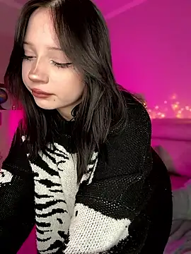 YourLittleDevil online show from January 2026 05:11:02 AM