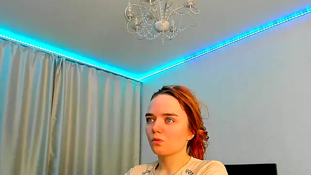 JanetShy online show from December 2025 07:03:01 AM