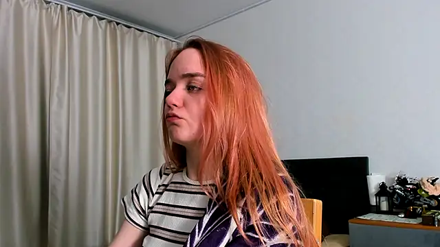 JanetShy online show from November 2025 07:02:01 AM