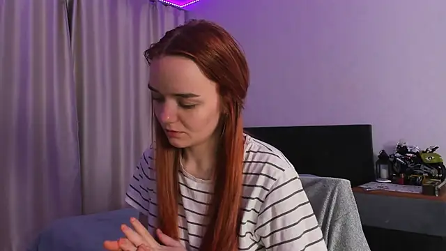 JanetShy online show from October 2025 07:07:01 AM