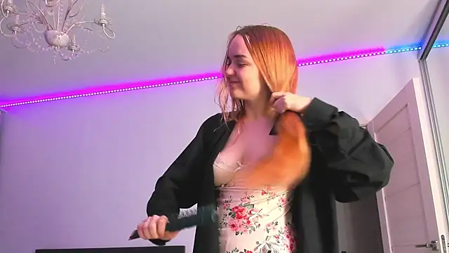 JanetShy online show from November 2025 07:07:01 AM