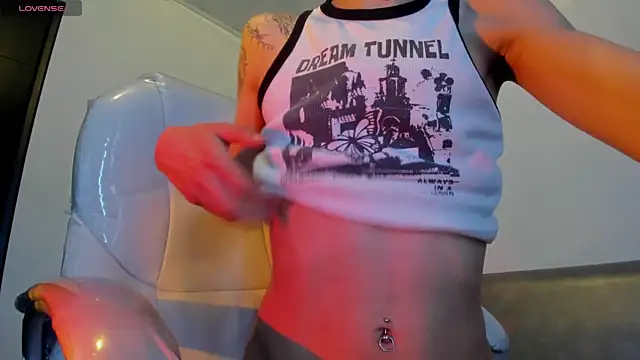 Angeel of lust online show from November 2025 04:34:02 PM