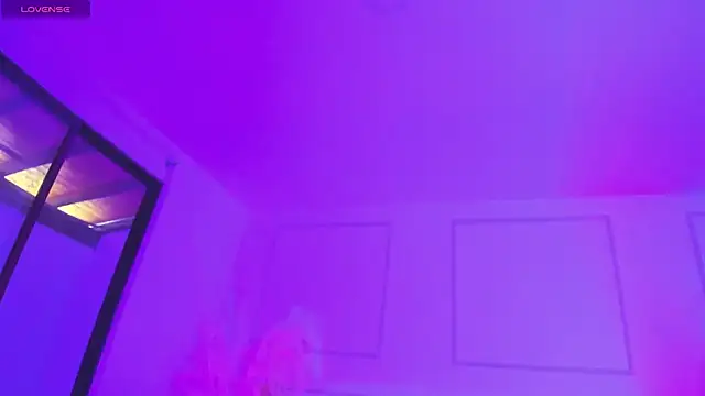 Emilywillis8 online show from October 2025 01:43:02 PM