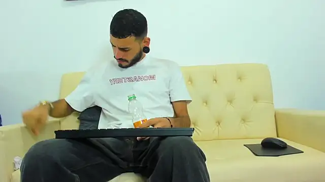 rolo martinez online show from October 2025 01:34:02 PM
