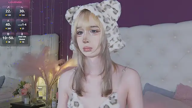 cutetomie online show from February 2026 09:12:01 PM