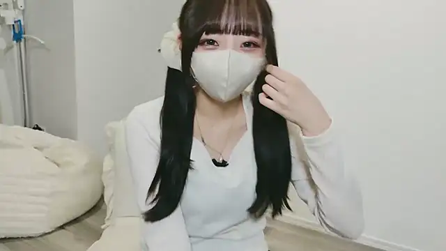 Snapshot of Mashiro-chan chatting on September 2025 08:42:01 AM Mashiro-chan online show from September 2025 08:42:01 AM