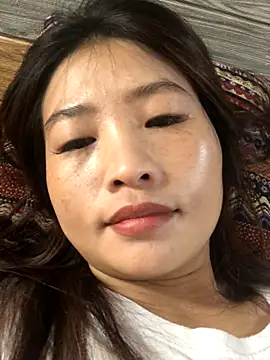 Snapshot of LiLy-0477 chatting on October 2025 09:32:01 AM LiLy-0477 online show from October 2025 09:32:01 AM