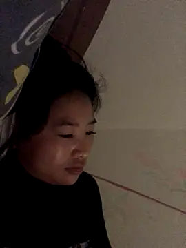 Snapshot of LiLy-0477 chatting on October 2025 06:34:01 AM LiLy-0477 online show from October 2025 06:34:01 AM