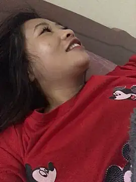 Snapshot of LiLy-0477 chatting on September 2025 12:21:01 AM LiLy-0477 online show from September 2025 12:21:01 AM