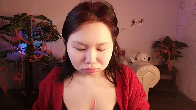 Snapshot of Moana_light chatting on November 2025 02:07:02 AM Moana light online show from November 2025 02:07:02 AM