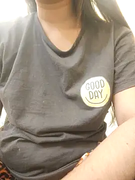 midnightmuse-03 online show from February 2026 09:36:01 PM