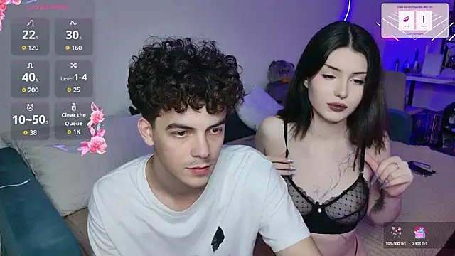 Snapshot of Alice18James chatting on October 2025 04:19:02 PM Alice18James online show from October 2025 04:19:02 PM