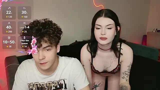 Alice18James online show from November 2025 04:29:02 PM