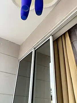 VeronicaSaenzx online show from November 2025 09:40:02 PM