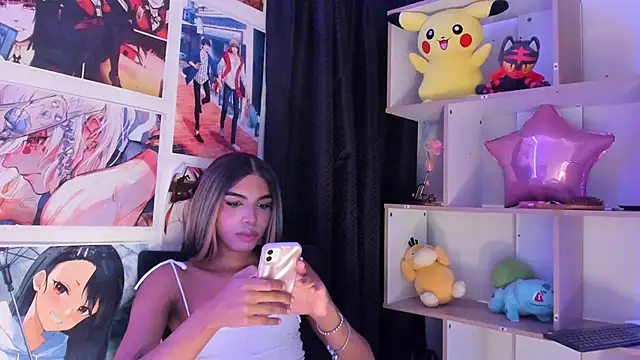 VeronicaSaenzx online show from October 2025 02:47:02 PM