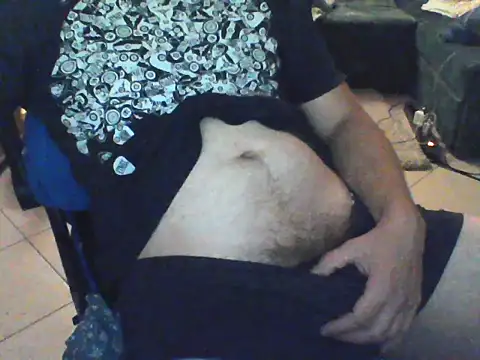 Snapshot of LiveYourDreams chatting on July 2026 08:27:01 PM LiveYourDreams online show from July 2026 08:27:01 PM
