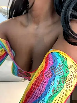 emily browne online show from November 2025 07:30:02 PM