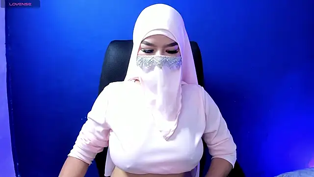 Amal Bakir online show from September 2025 06:24:01 PM