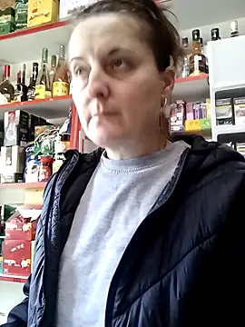 Fluturas2 online show from November 2025 10:52:02 AM