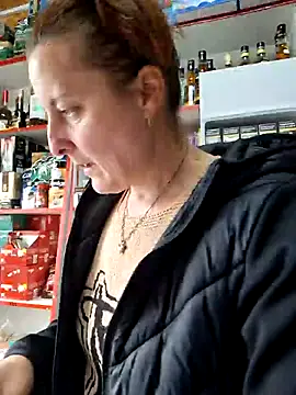 Fluturas2 online show from October 2025 01:43:01 PM