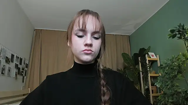 Jamie Chung online show from December 2025 01:05:01 AM