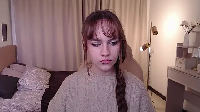 Jamie Chung online show from November 2025 01:05:01 AM