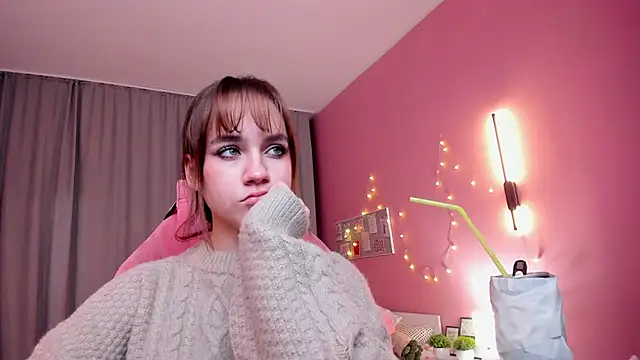 Jamie Chung online show from November 2025 01:04:02 AM