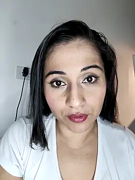 Snapshot of Alisson_Morgann chatting on September 2025 03:29:01 AM Alisson Morgann online show from September 2025 03:29:01 AM