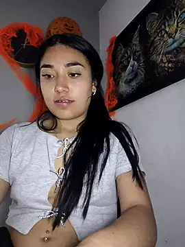 AmberGold- online show from October 2025 10:58:01 AM