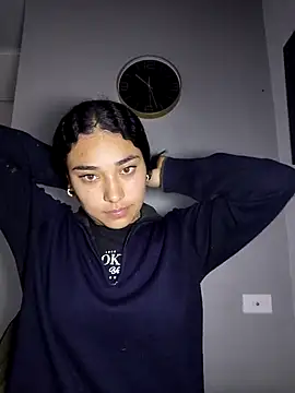 AmberGold- online show from November 2025 09:13:01 AM