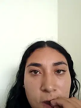 AmberGold- online show from March 2026 09:02:01 PM