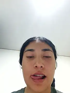 AmberGold- online show from February 2026 01:39:01 AM