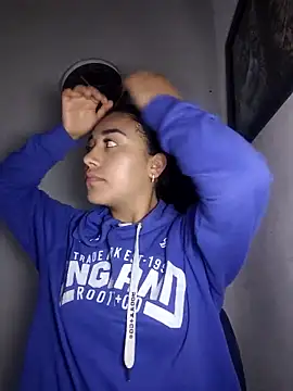 AmberGold- online show from November 2025 07:52:02 AM