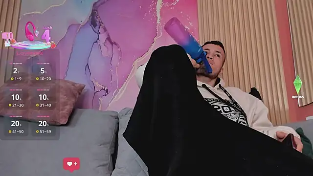 Snapshot of DoublePassion69 chatting on October 2025 05:53:01 AM DoublePassion69 online show from October 2025 05:53:01 AM